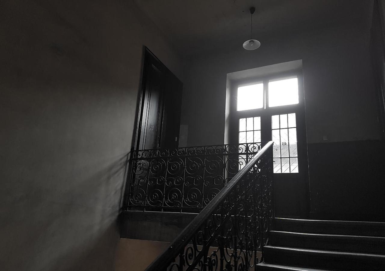 Luxury New Apartment With Gallery At Dob Street Nearby Gozsdu Court Budapest Exterior photo
